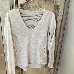 Lululemon Summer Sweater 4